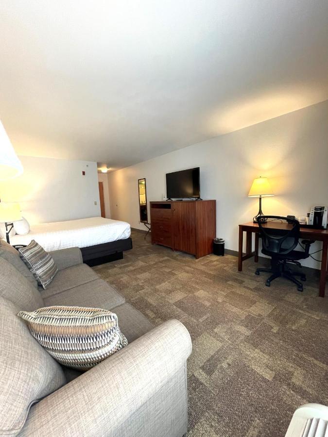 בילינגס Boothill Inn And Suites מראה חיצוני תמונה