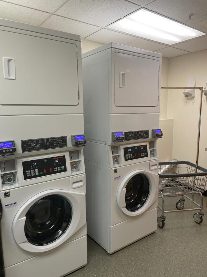 בילינגס Boothill Inn And Suites מראה חיצוני תמונה