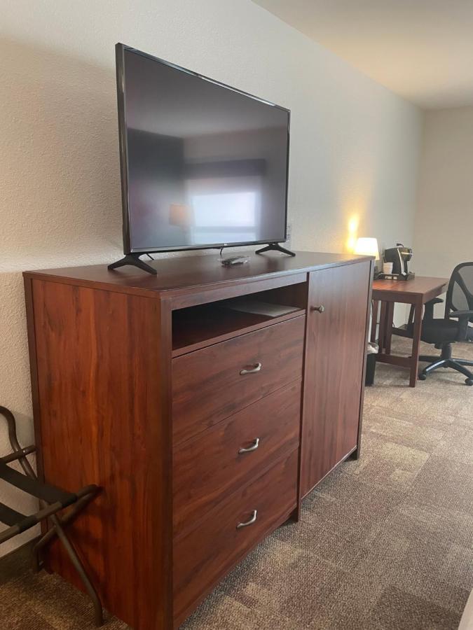 בילינגס Boothill Inn And Suites מראה חיצוני תמונה