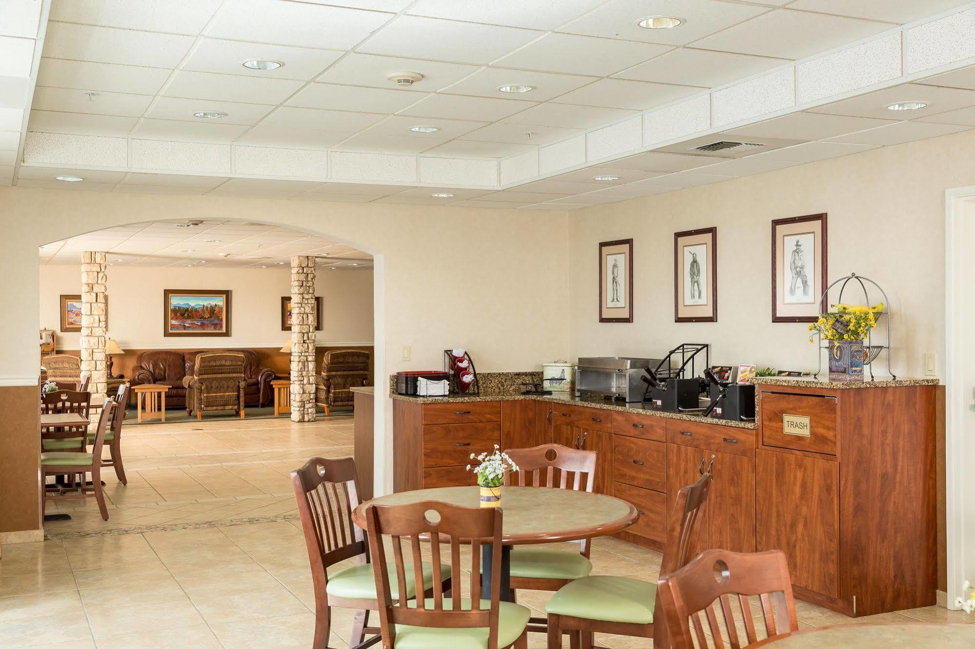 בילינגס Boothill Inn And Suites מראה חיצוני תמונה